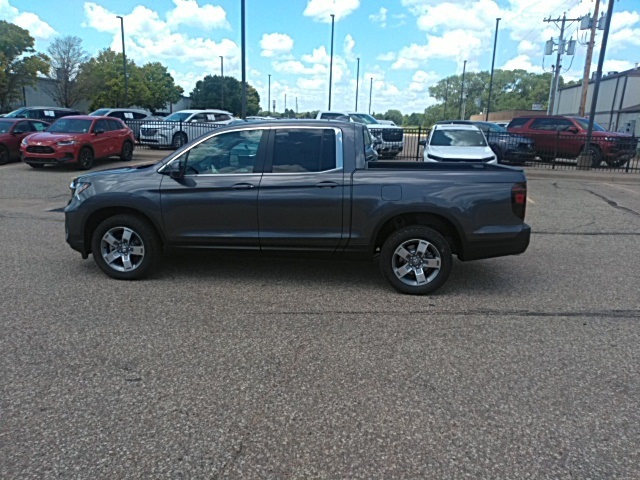 2025 Honda Ridgeline RTL photo 2