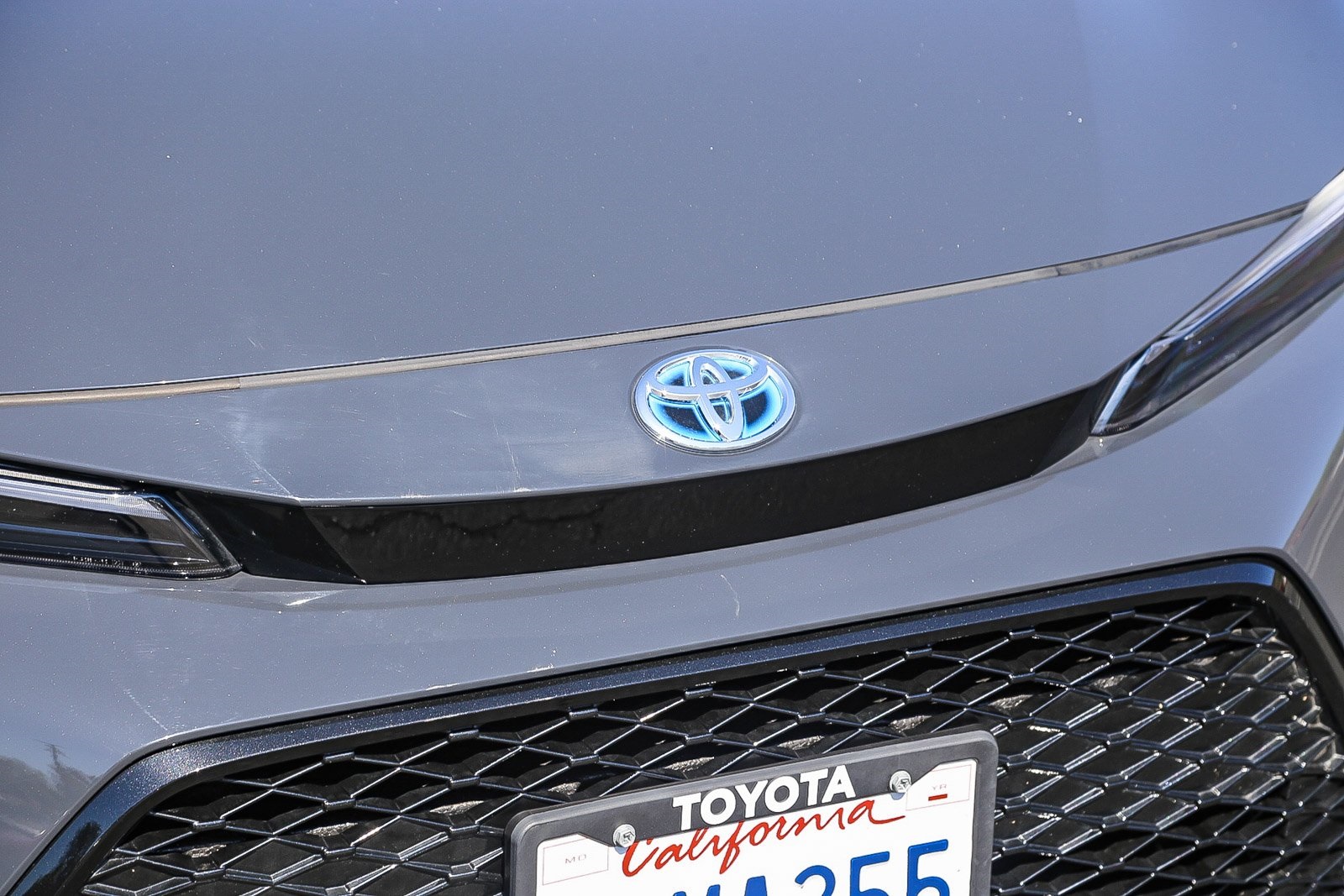 2024 Toyota Corolla Hybrid SE photo 5