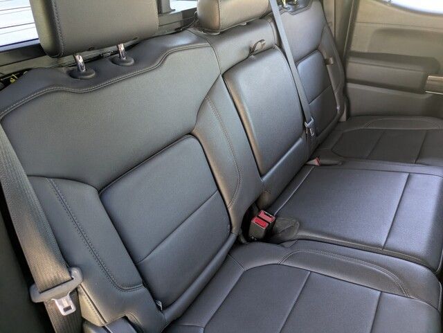 2021 Chevrolet Silverado 1500 RST photo 27