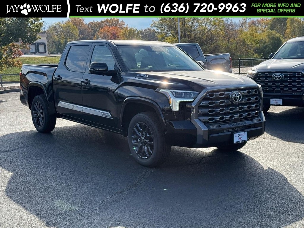 2026 Toyota Tundra Platinum's photo