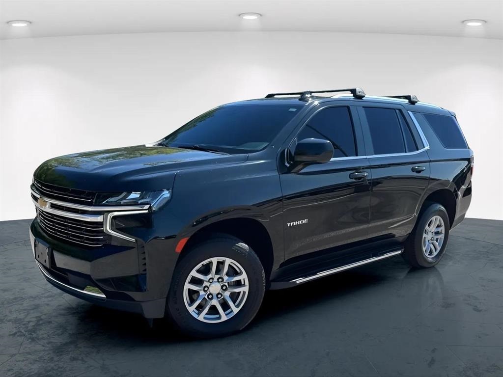 2021 Chevrolet Tahoe LT photo 2
