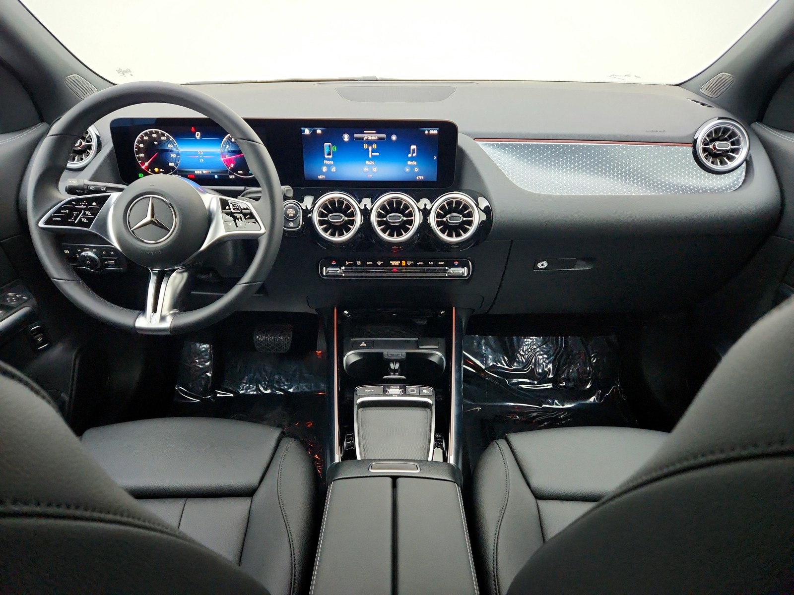2025 Mercedes Benz GLA 250 photo 30