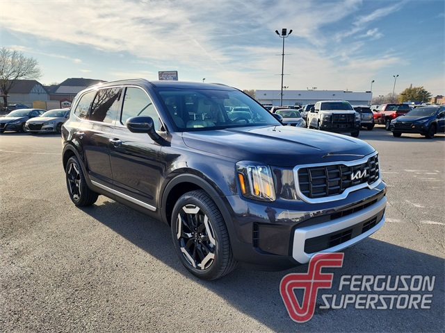 2025 Kia Telluride S's photo
