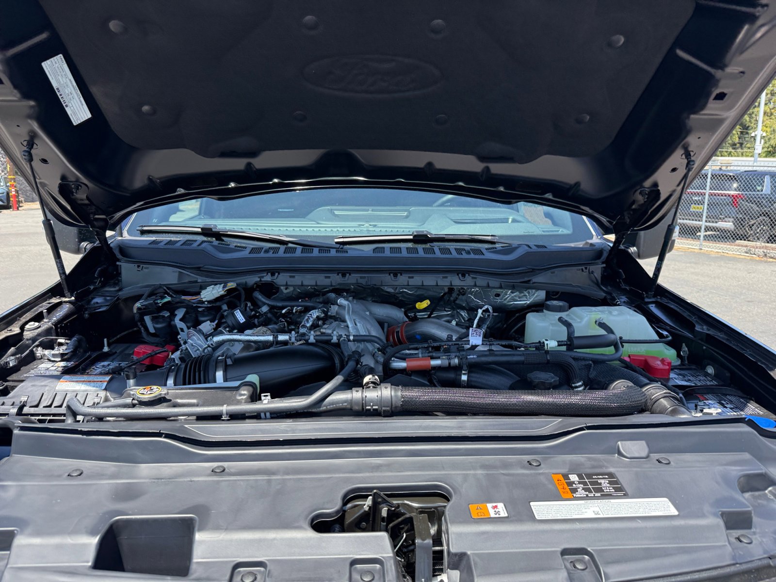 2025 Ford F-250 Platinum photo 20