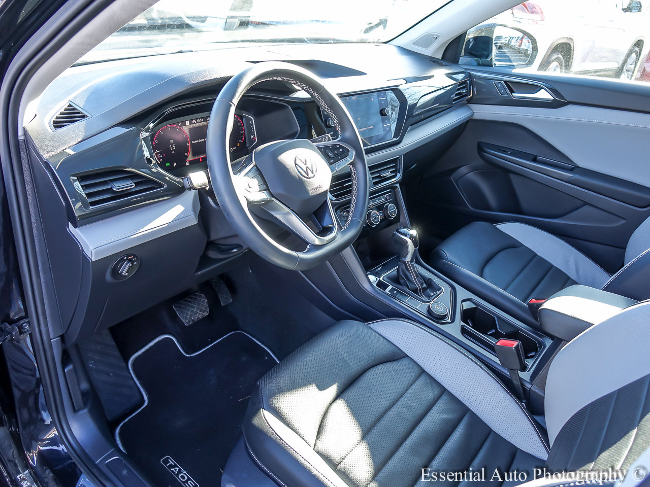 2023 VOLKSWAGEN TAOS - Image 8