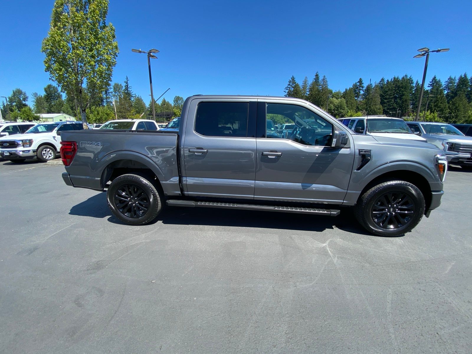 2024 Ford F-150 Lariat photo 4