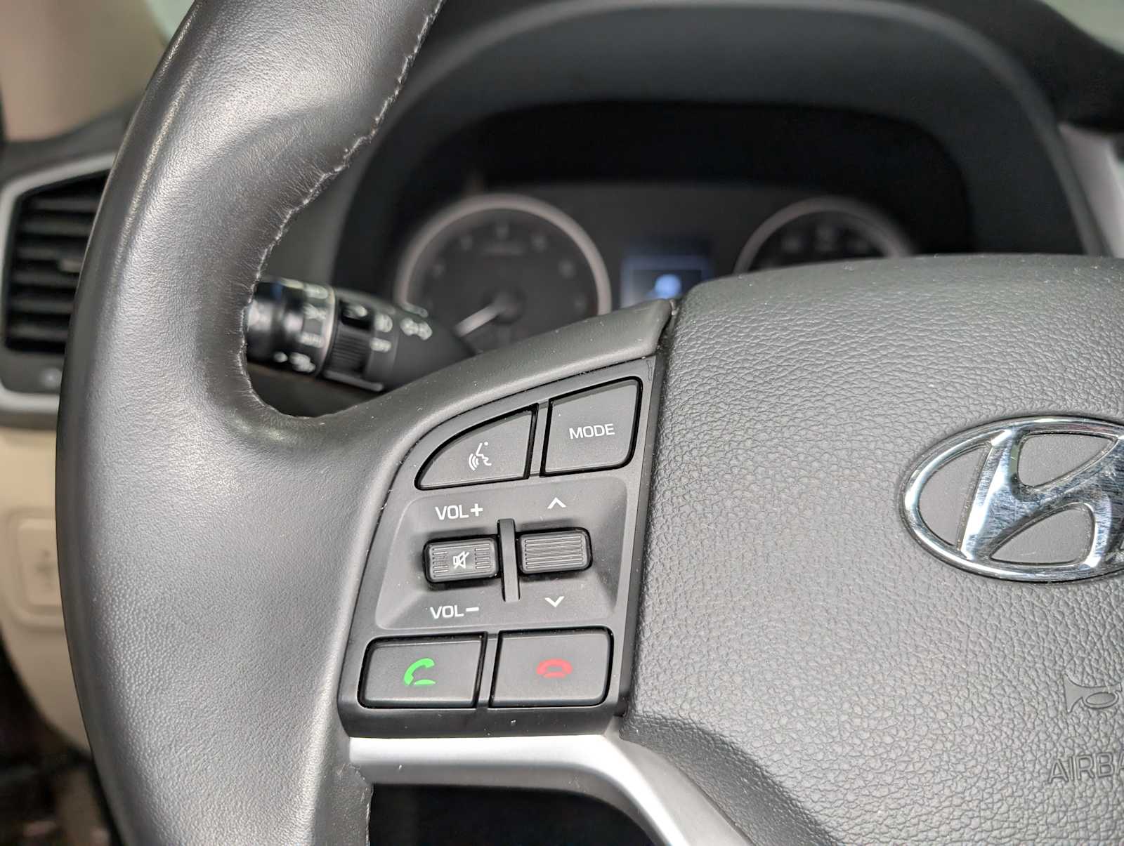 2017 Hyundai Tucson Sport photo 32