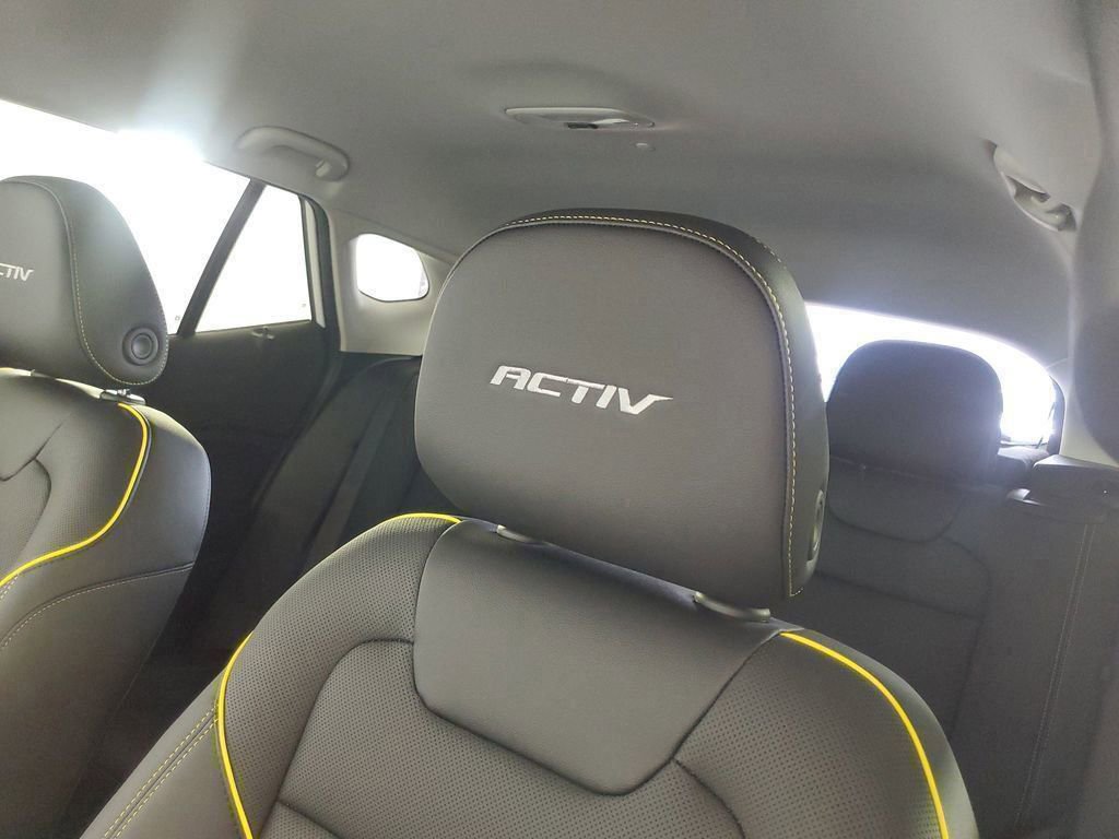 2025 Chevrolet Trax ACTIV photo 28