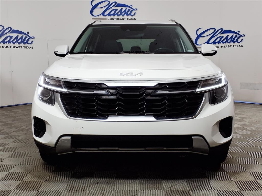 2024 Kia Seltos EX photo 3