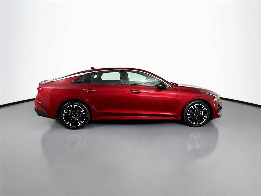 2022 Kia K5 GT-Line photo 11