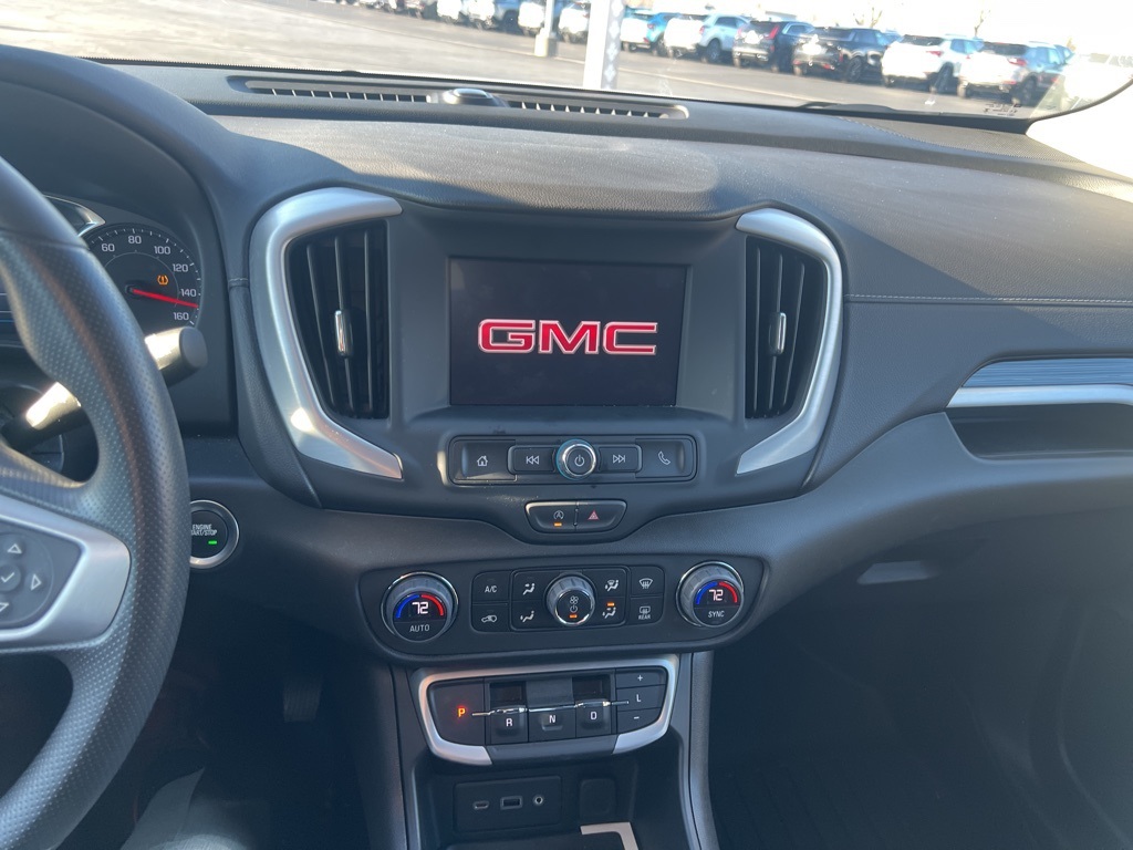 2023 GMC TERRAIN - Image 8