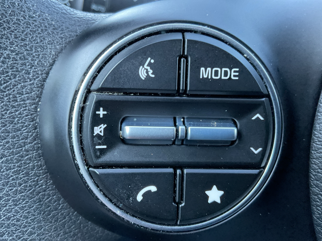 2023 Kia Soul LX photo 19