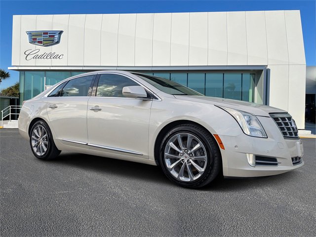 2014 Cadillac XTS Premium Collection's photo