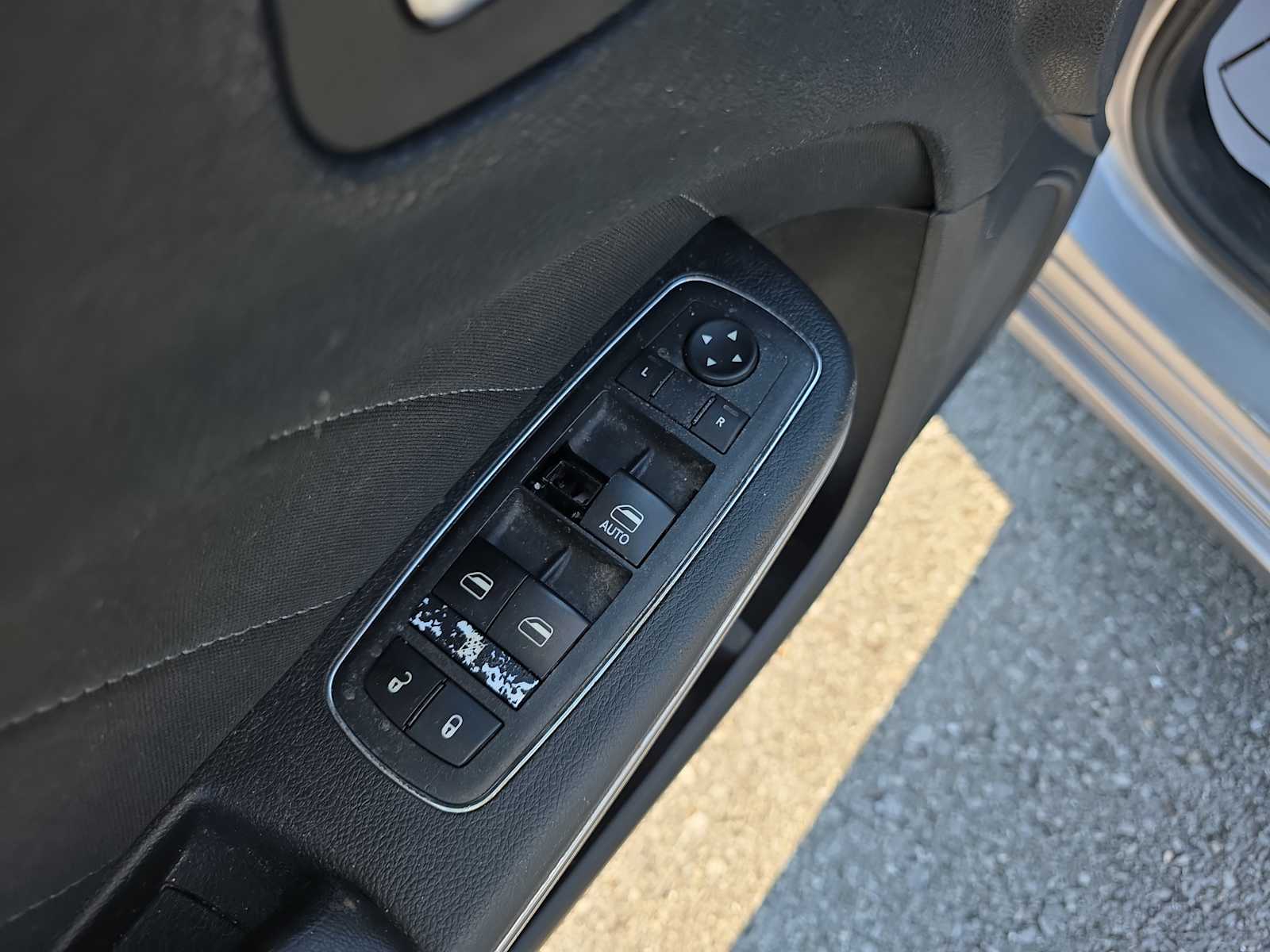 2018 Dodge Charger SXT Plus photo 21