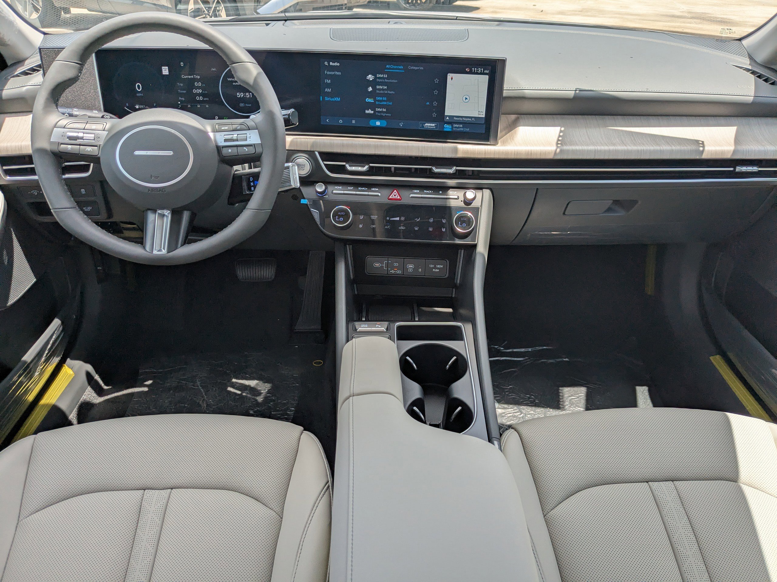2025 Hyundai Sonata Hybrid Limited photo 8
