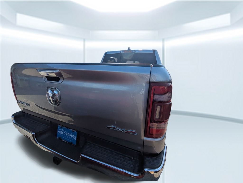2020 Ram 1500 Laramie photo 3