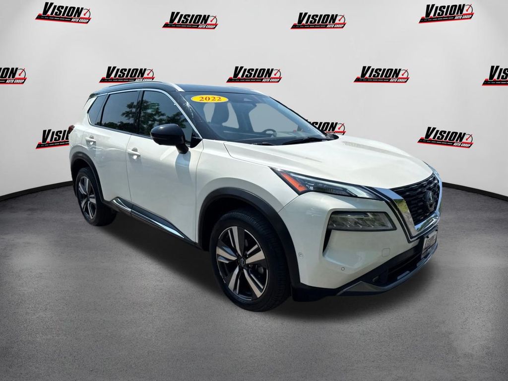 2022 Nissan Rogue SL photo 2