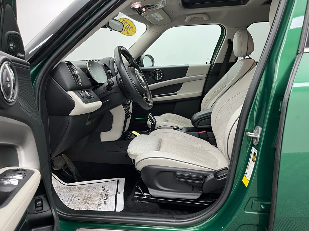 2021 Mini Cooper Signature photo 21