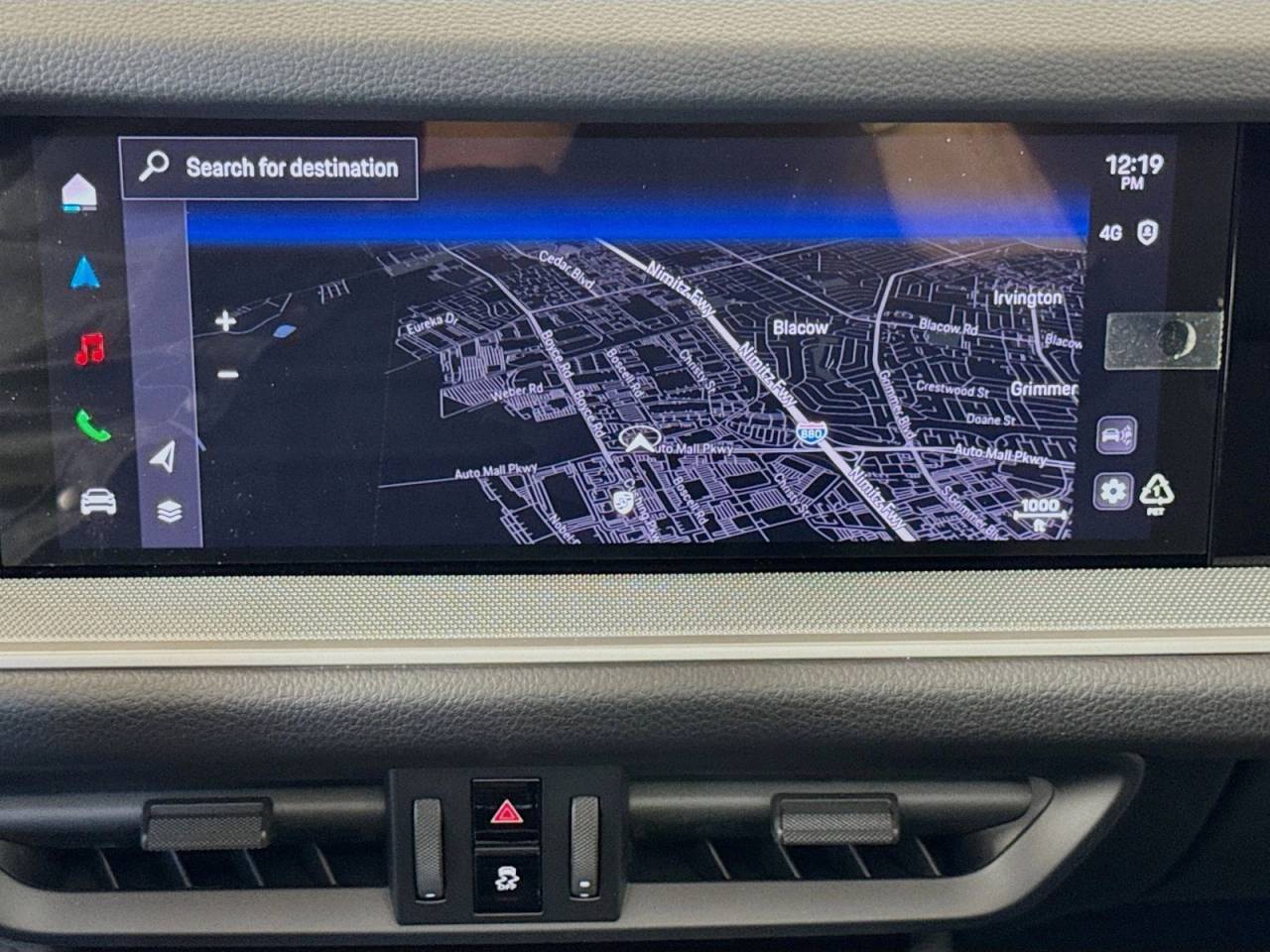 2025 Porsche Cayenne photo 15