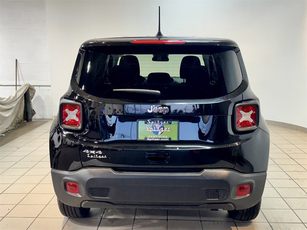 2023 Jeep Renegade Latitude Upland photo 8