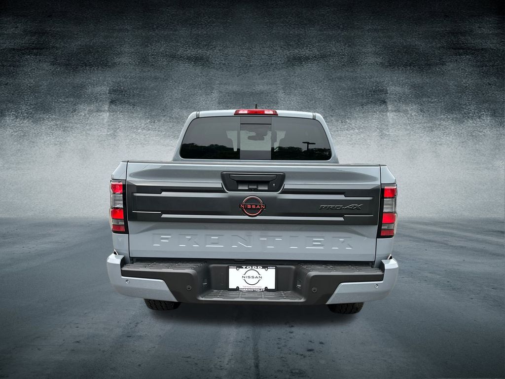 2025 Nissan Frontier PRO-4X photo 3