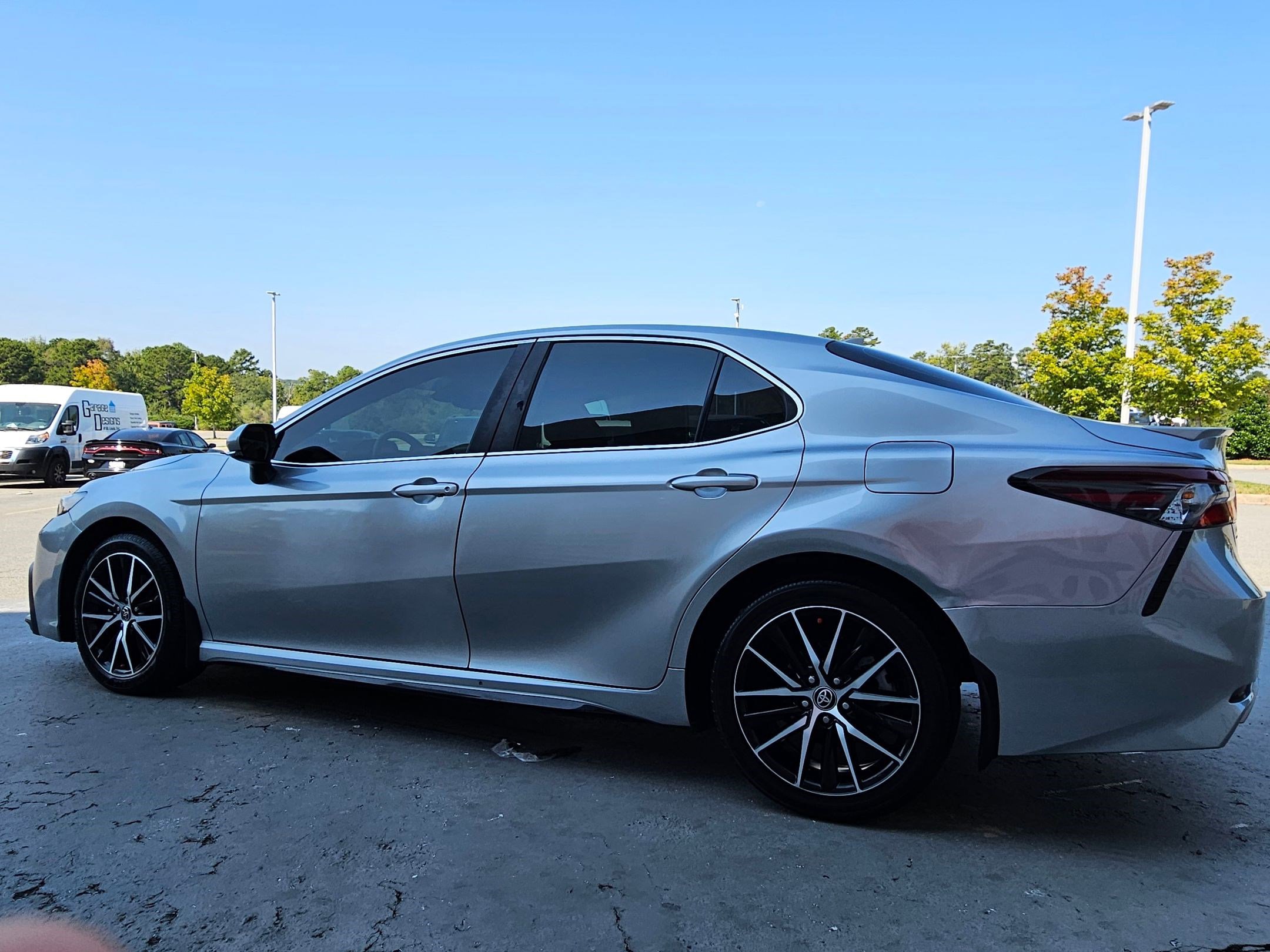 2023 Toyota Camry SE photo 2