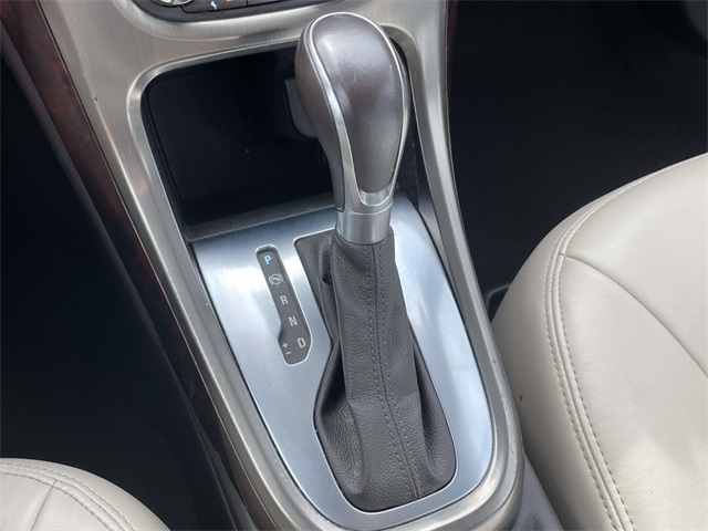 2015 Buick Verano Base photo 16