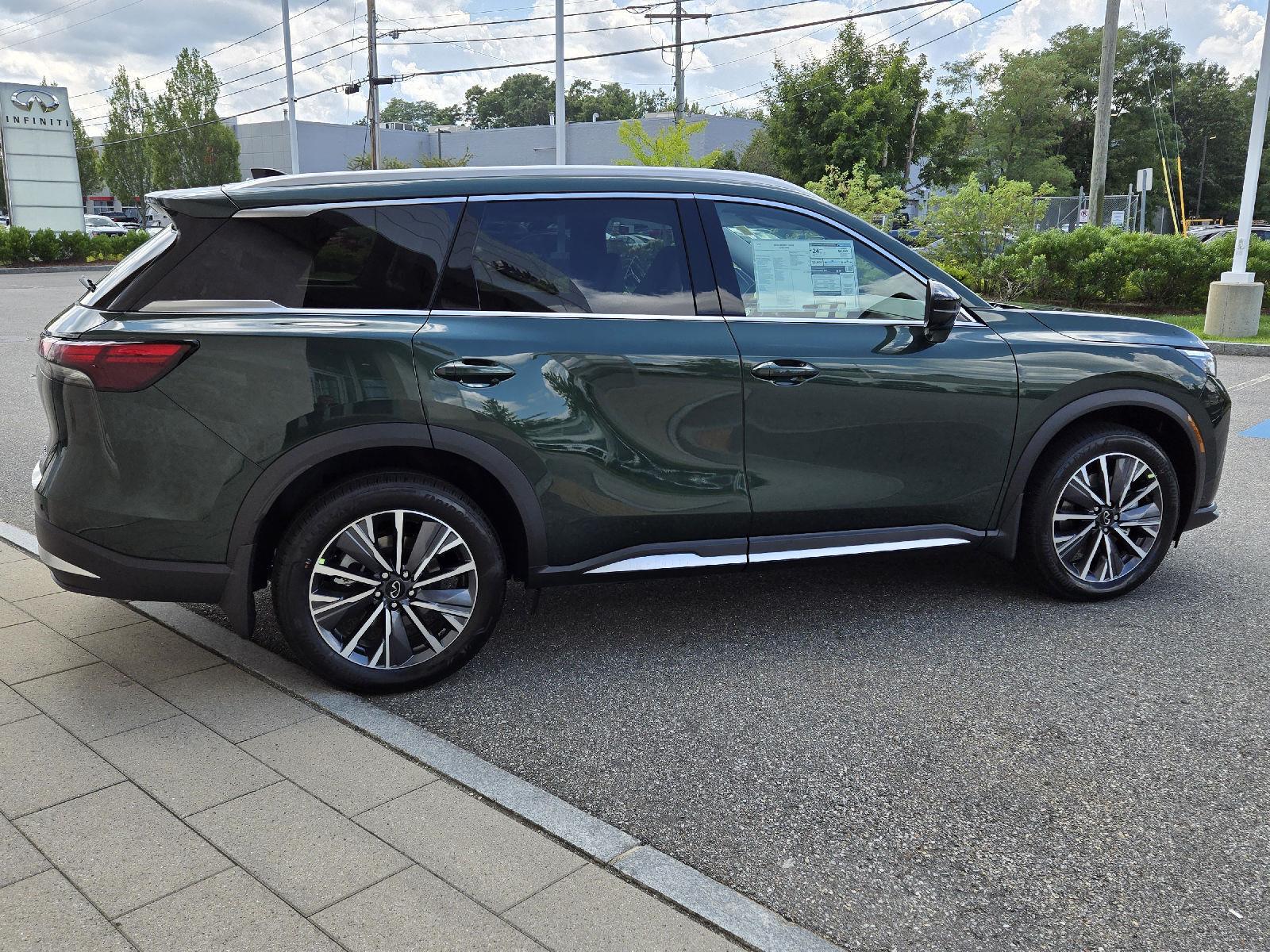 2026 Infiniti QX60 Luxe AWD photo 13