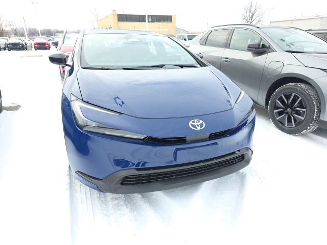 2026 Toyota Prius LE's photo