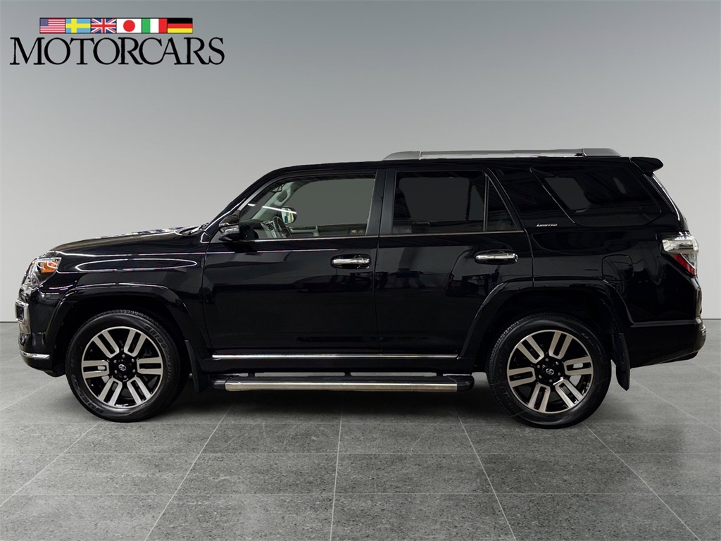 2020 Toyota 4Runner Limited photo 4