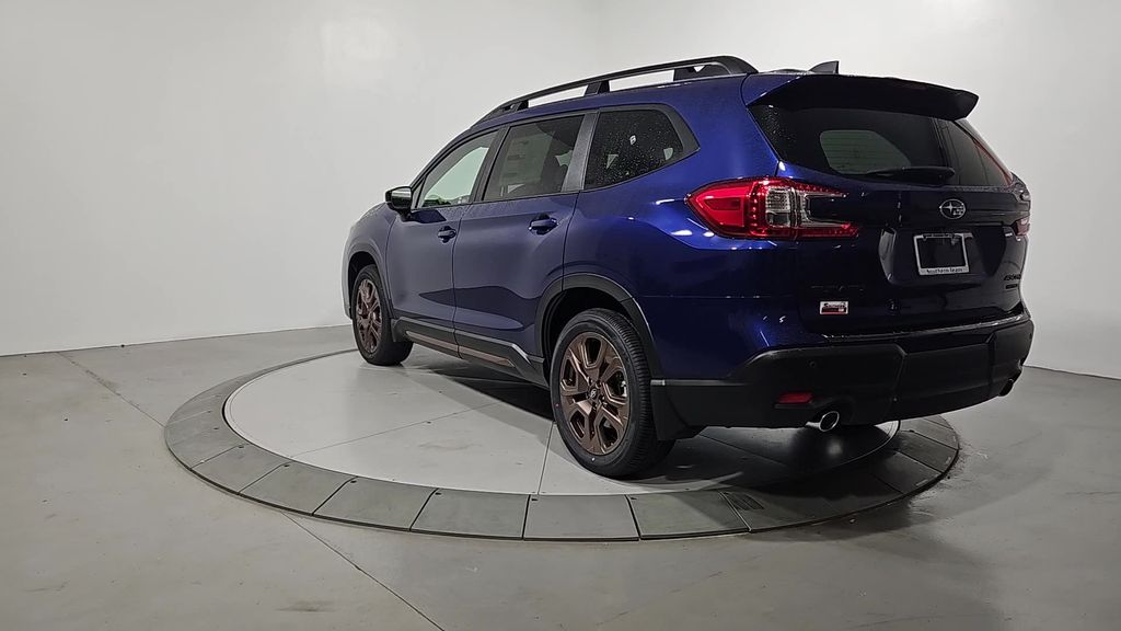 2026 Subaru Ascent Limited photo 3