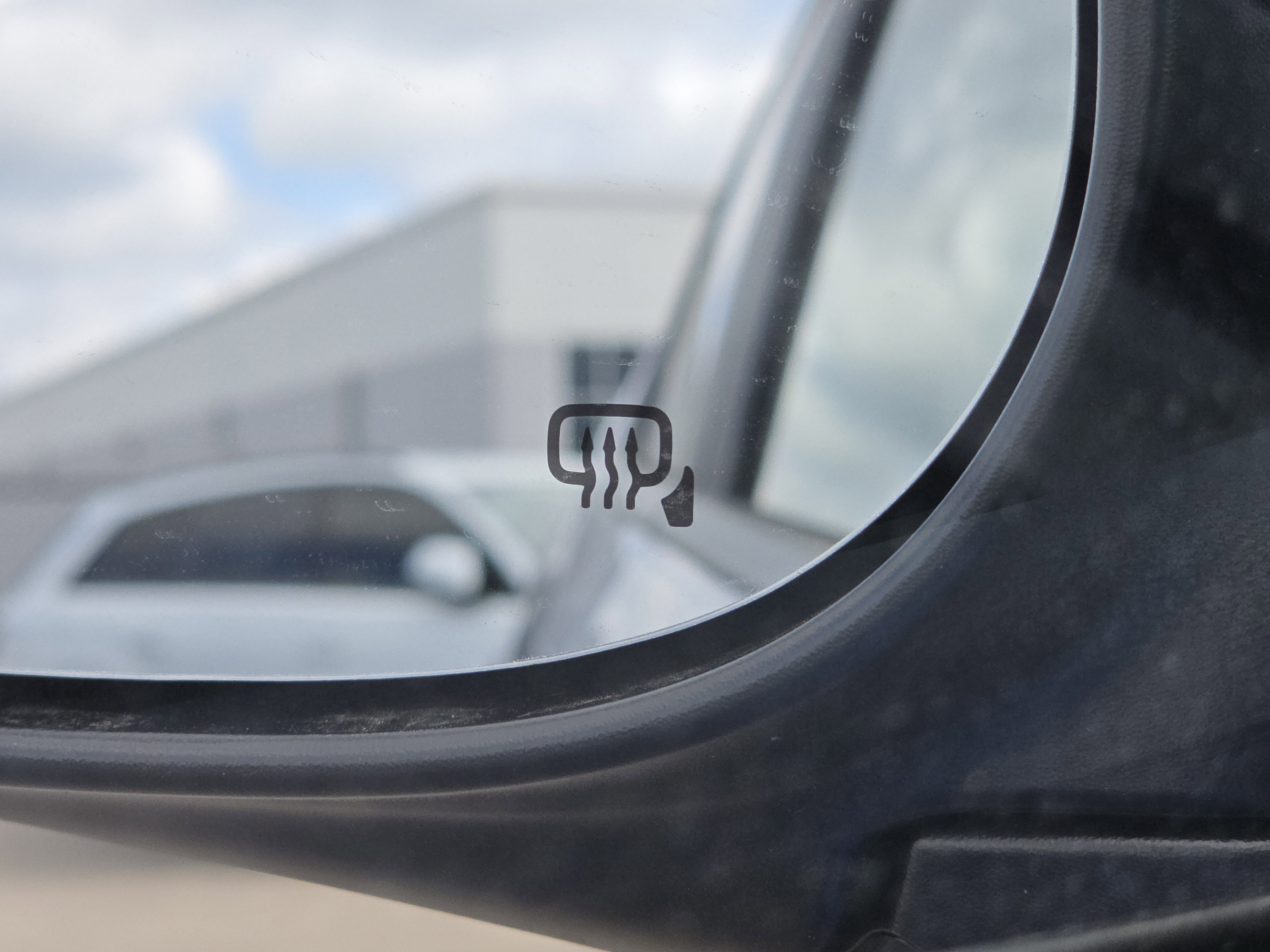 2025 Subaru Crosstrek Premium photo 12