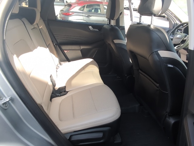 2022 Ford Escape Hybrid SEL photo 46