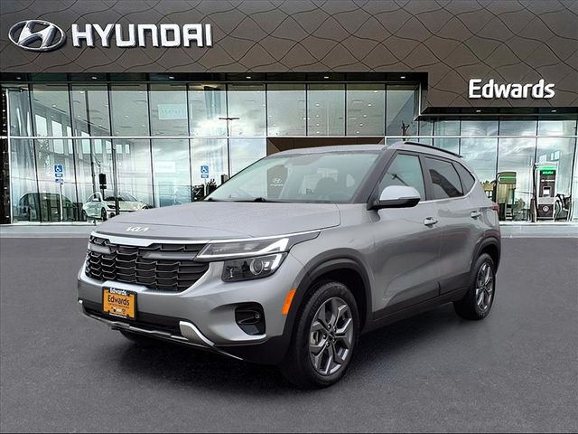 2024 Kia Seltos S's photo