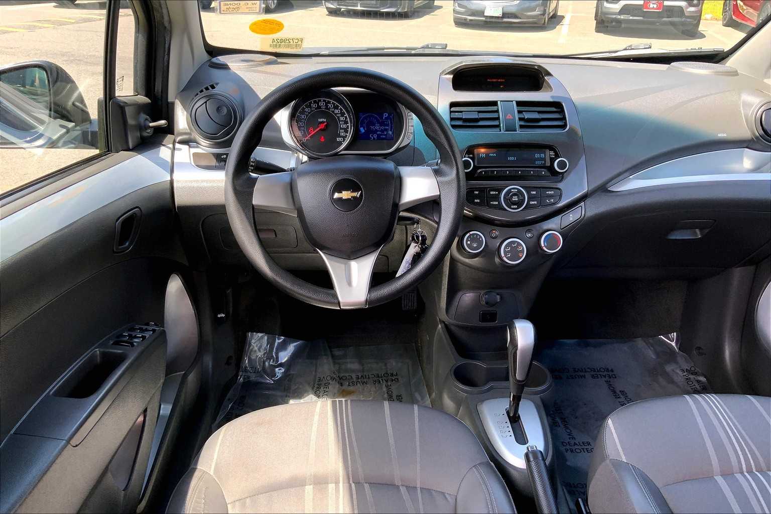 2015 Chevrolet Spark LS photo 5