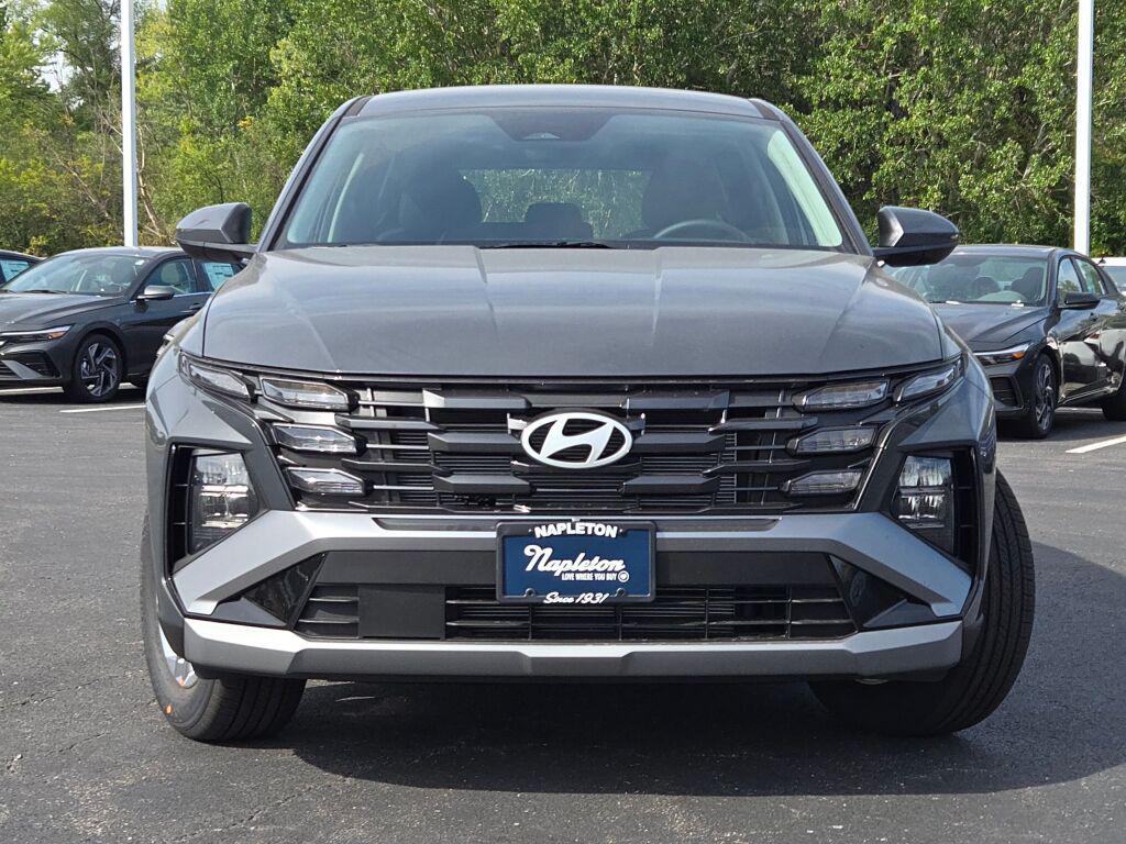 2026 Hyundai Tucson SE photo 3