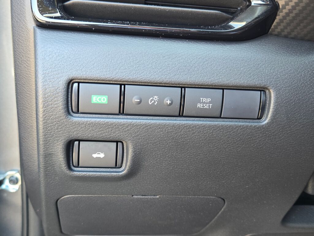 2023 Nissan Sentra SV photo 20