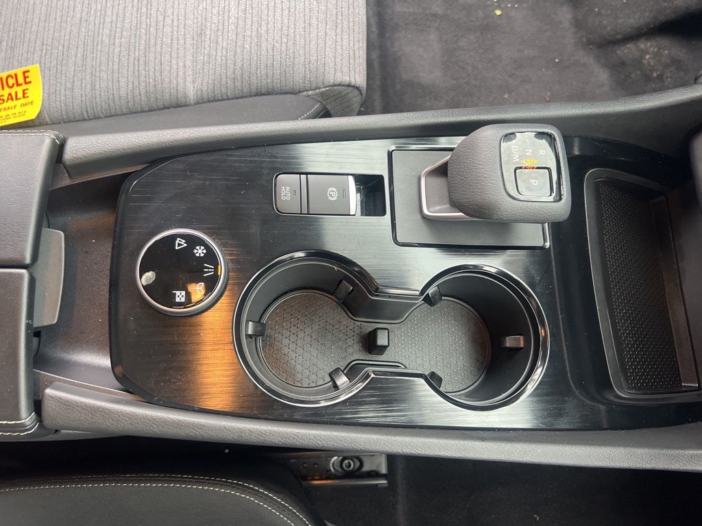 2023 Nissan Rogue SV photo 23