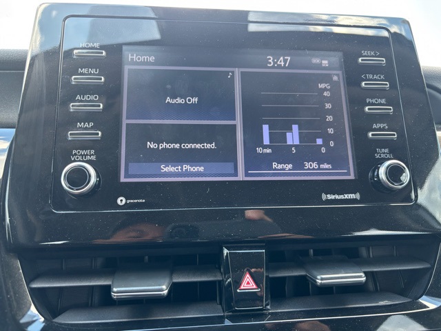 2022 Toyota Camry SE photo 12