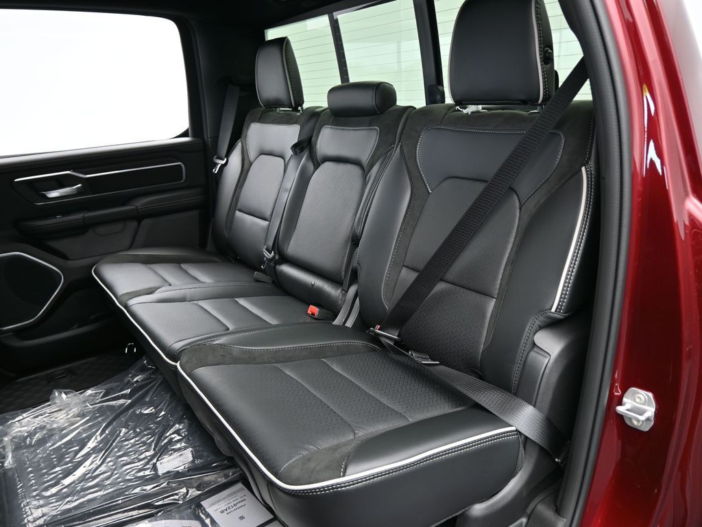 2025 Ram 1500 Laramie photo 26