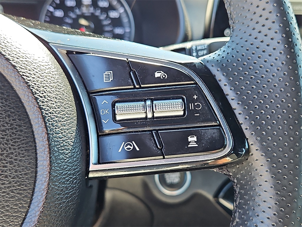 2023 Kia Forte GT-Line photo 23