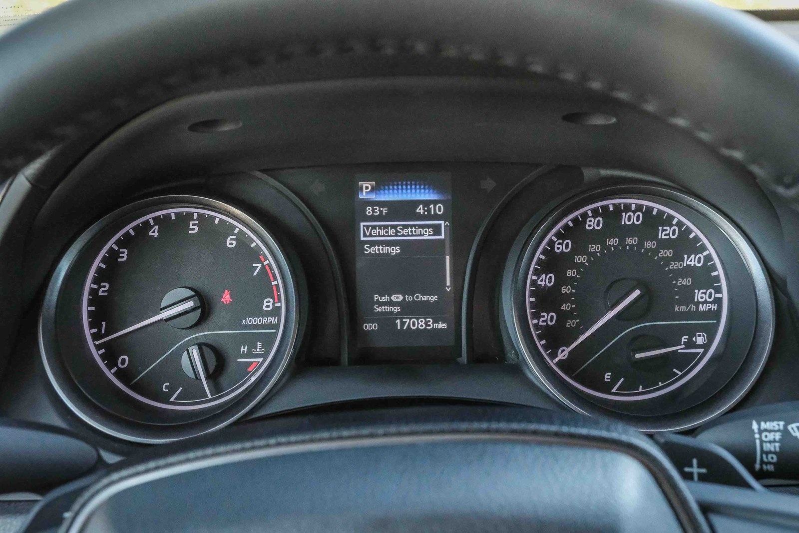 2023 Toyota Camry SE photo 24