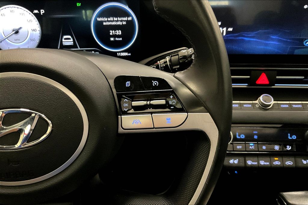 2023 Hyundai Elantra Hybrid Limited photo 17