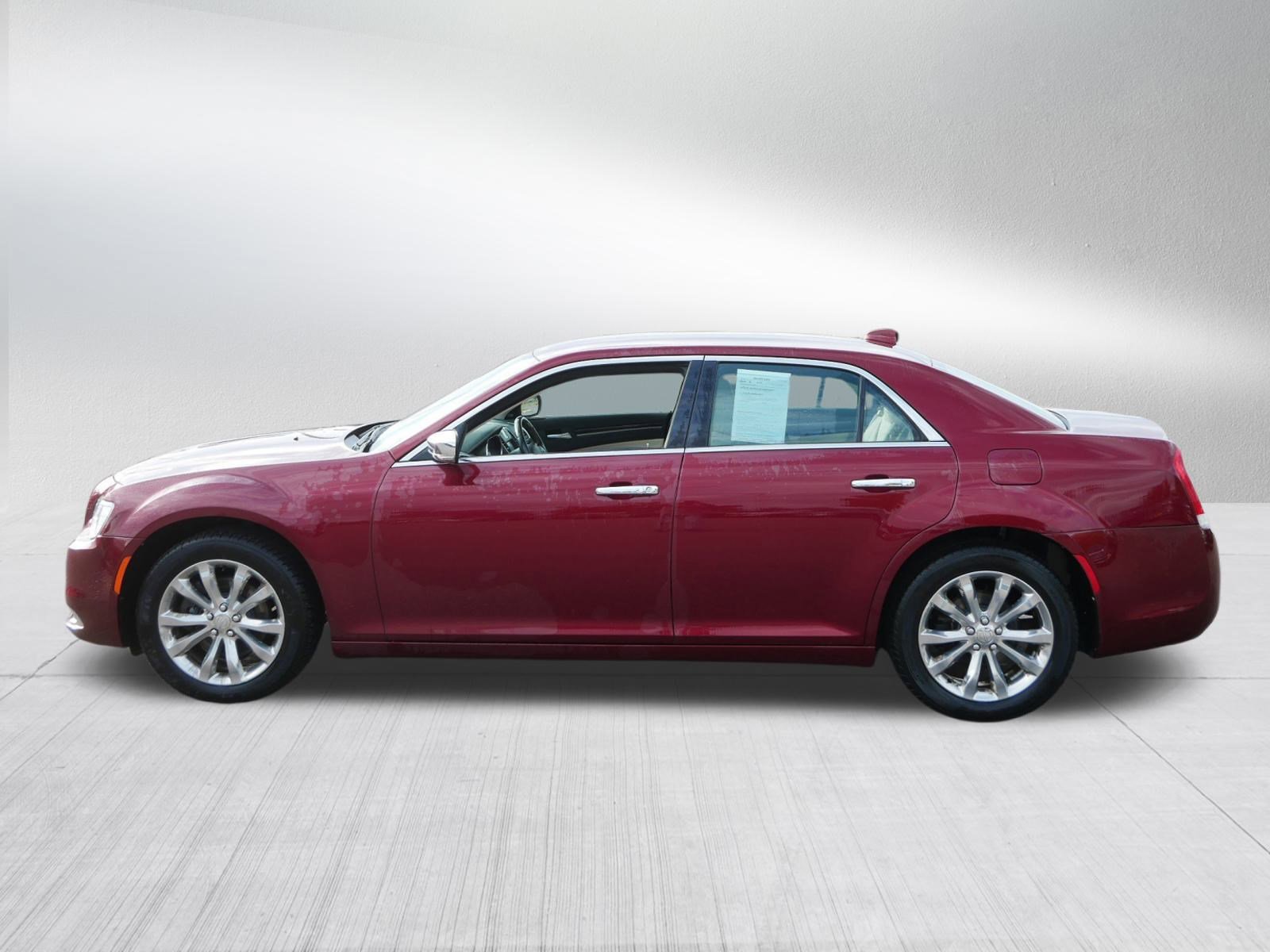 2018 Chrysler 300 Limited photo 4