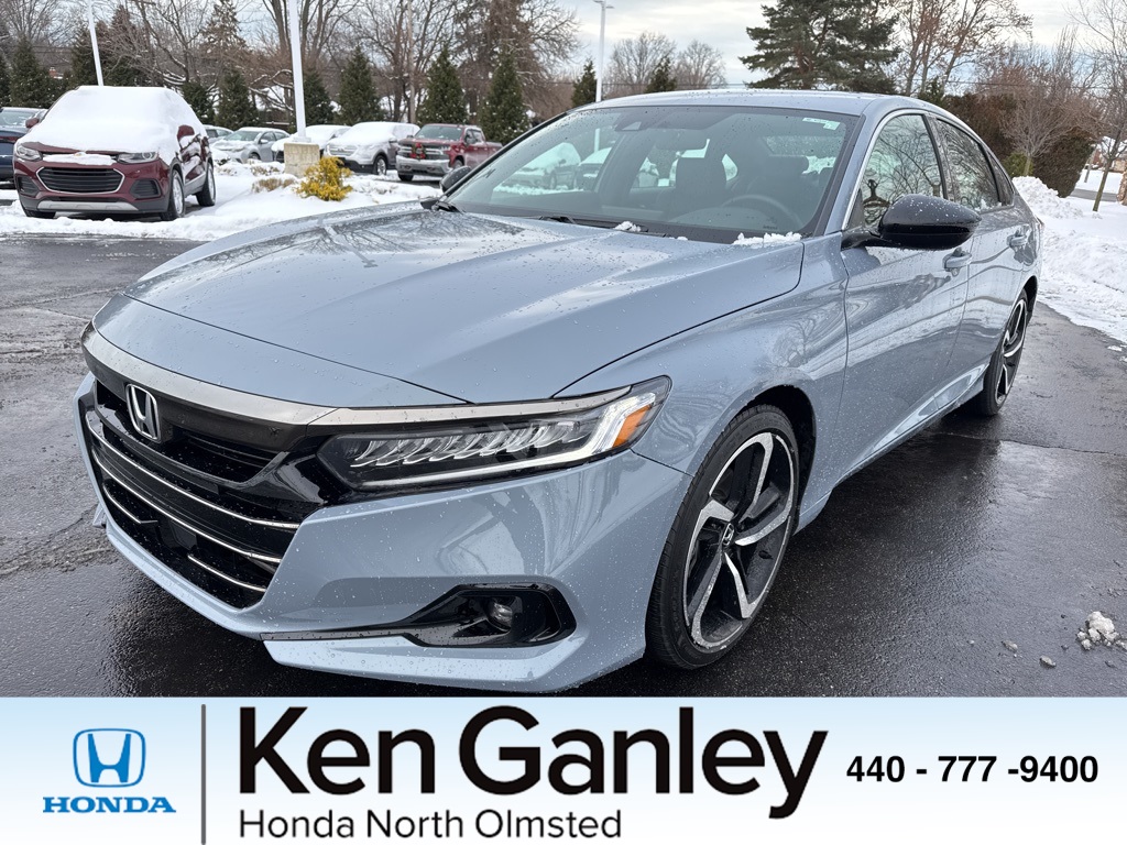2022 Honda Accord Sport's photo