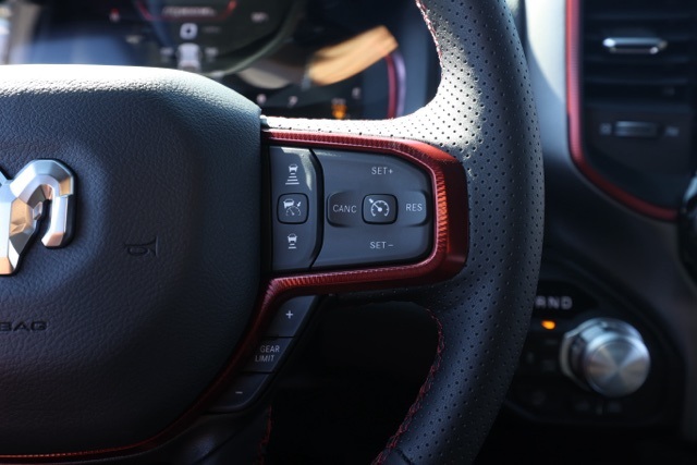 New 2026 Diamond Black Crystal Pearl-Coat Exterior Paint RAM Rebel image 25