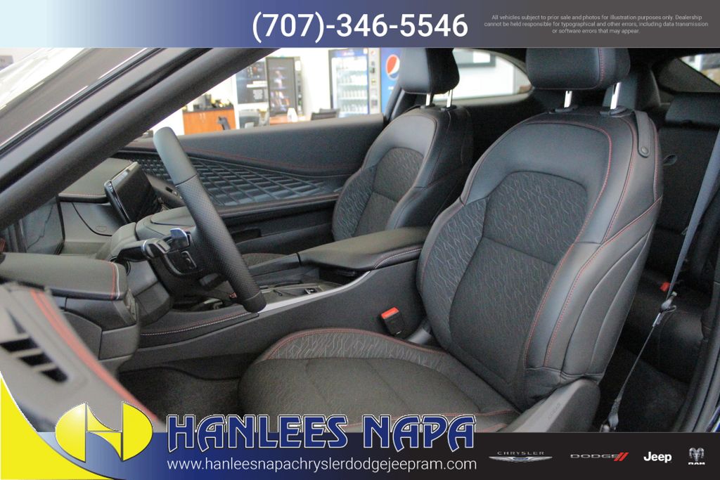 2025 Dodge Charger R/T photo 10