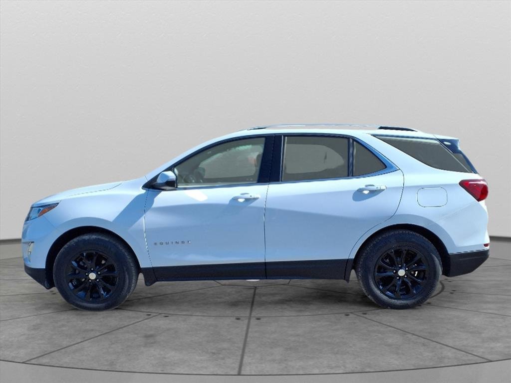 2019 Chevrolet Equinox LT photo 3