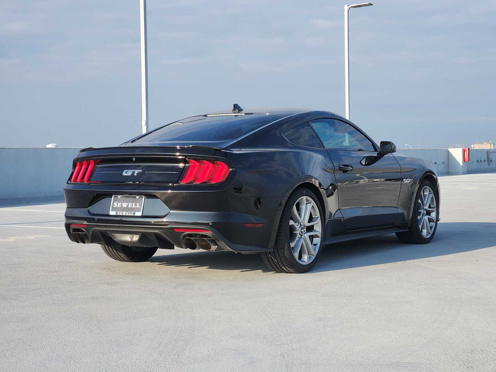 2023 Ford Mustang GT Premium photo 5