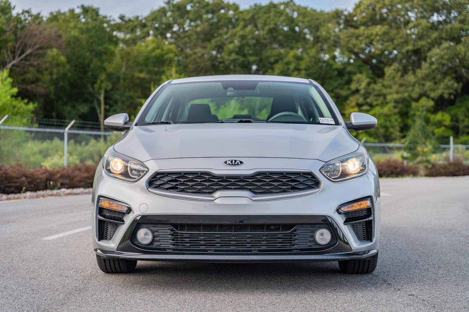 2020 Kia Forte LXS photo 2